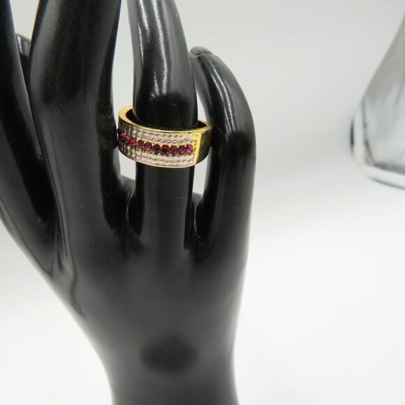 Wide Band Ring Womens Size 6 Imitation Ruby Red Rhinestones Gold Silver Tone - Picture 8 of 10